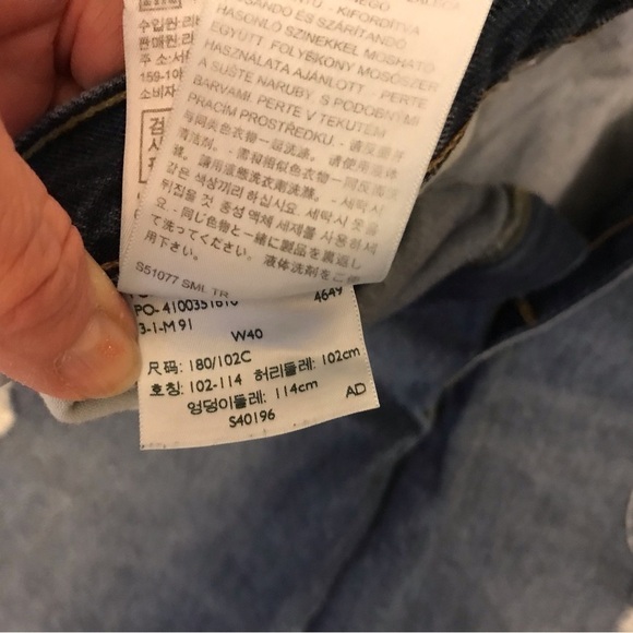 Levi's Men's 569 Loose Straight Denim Shorts - Picture 3 of 10